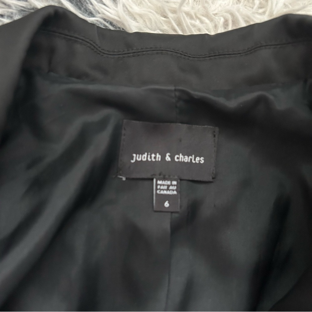 Judith & Charles Velvet Tuxedo Blazer - Picture 5 of 8